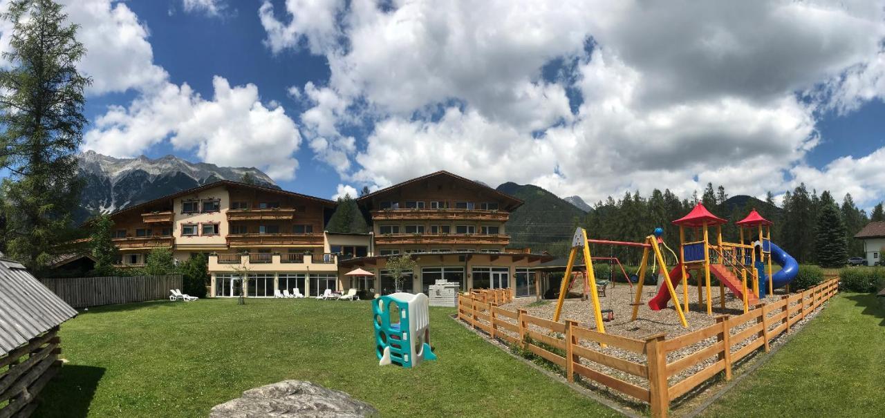 Kinderhotel Laerchenhof Обштайг Экстерьер фото